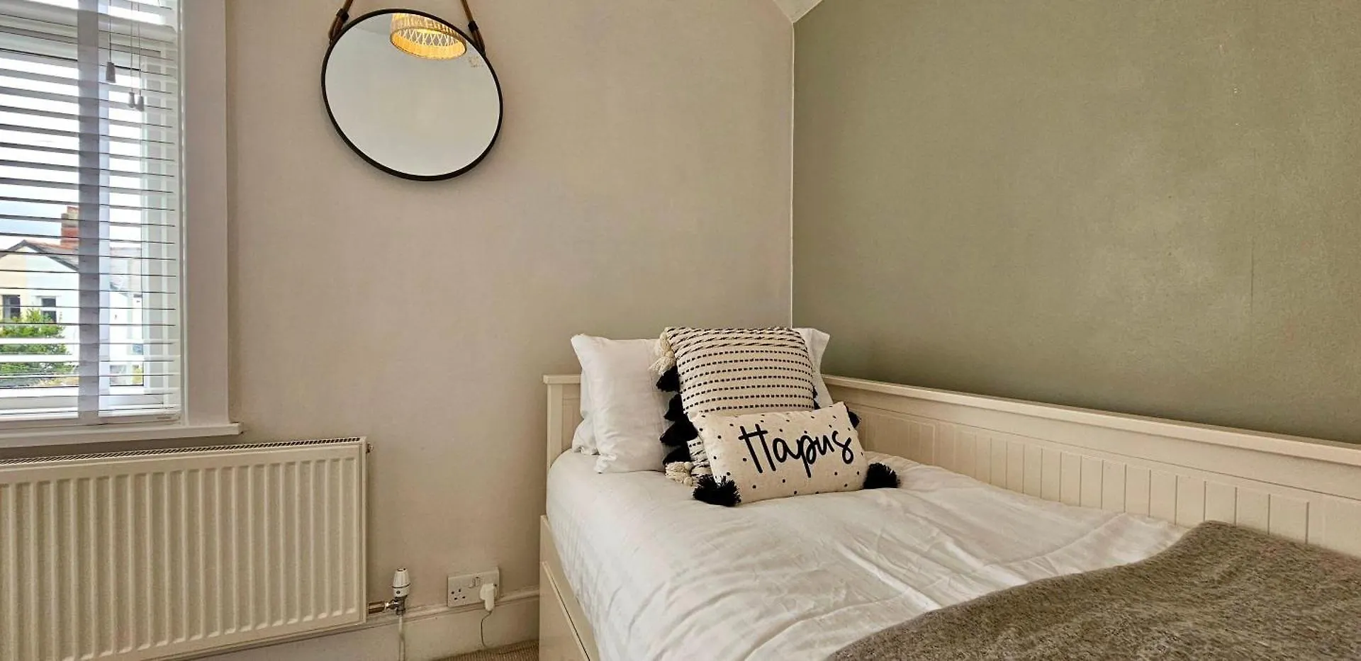Apartment Hazelhurst By Switchback Stays Cardiff United Kingdom
