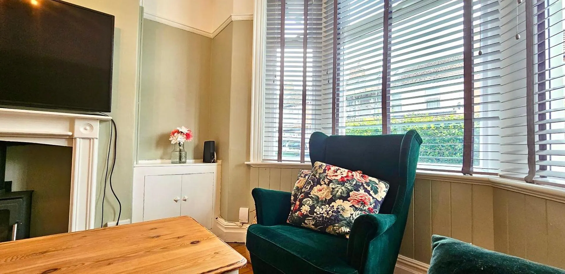 Hazelhurst By Switchback Stays Cardiff