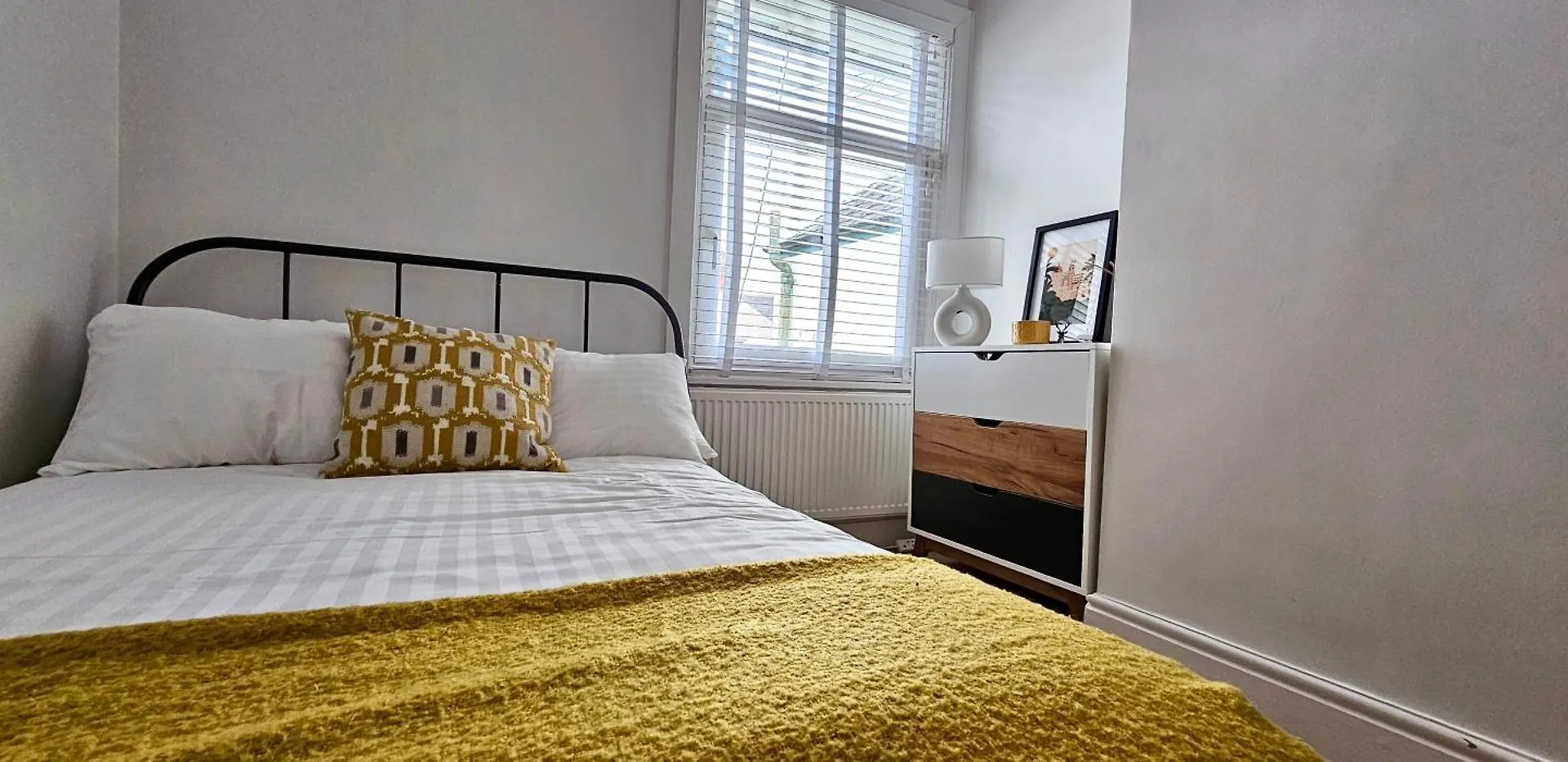 Hazelhurst By Switchback Stays Cardiff